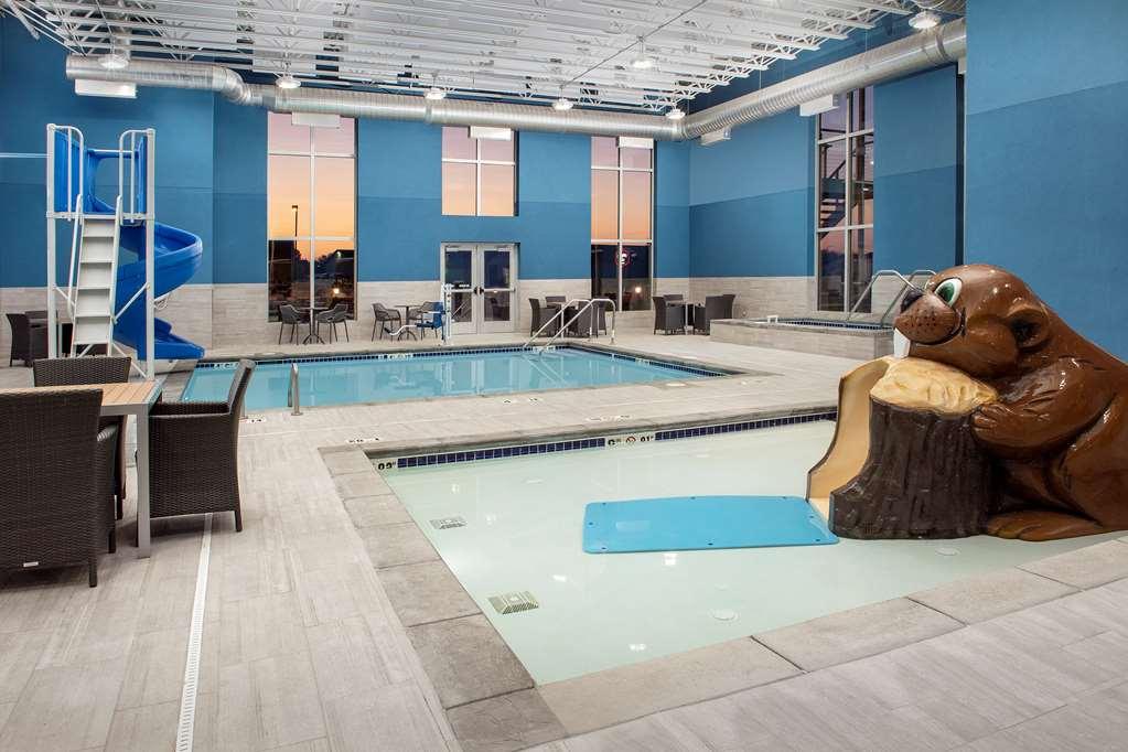 Hampton Inn Warroad Facilities photo