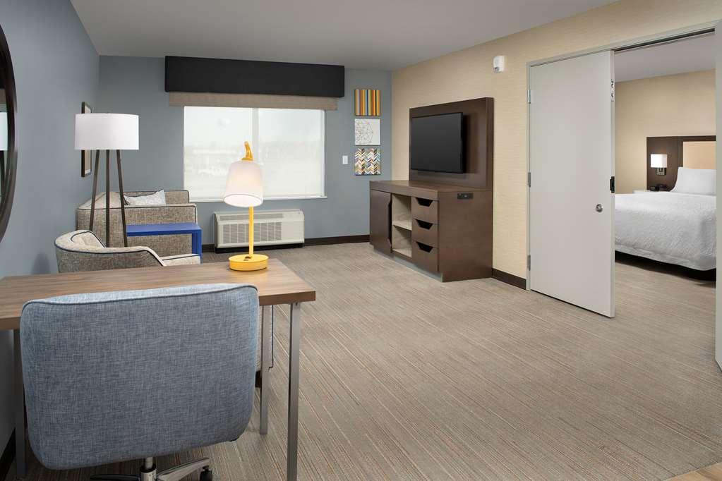 Hampton Inn Warroad Room photo